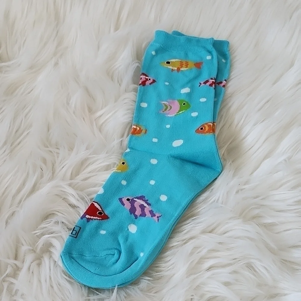 K. Bell 5 pairs of novelty socks-pineapple, flamingo, fish, and palm tree NIP